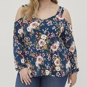 NWOT Torrid (6x/30) Floral Cold Shoulder Top